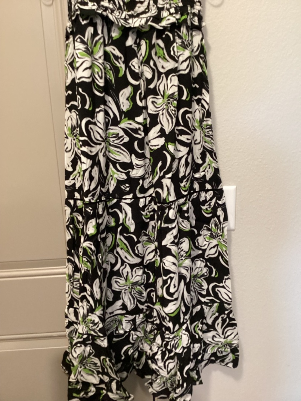 Lost + Wander Midnight Flora Smocked Maxi Dress, size S - Picture 8 of 14